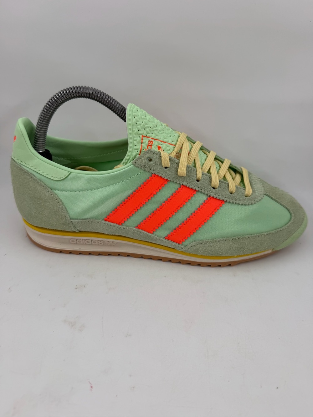 NEW! Adidas Women’s SL 72 OG -SZ 8- Low Top Lime Orange Running Shoe Sneakers